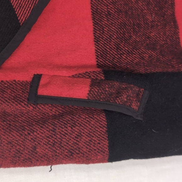 Red Black Buffalo Plaid Swing Collar Fleece Vest Size Large - Picture 2 of 4